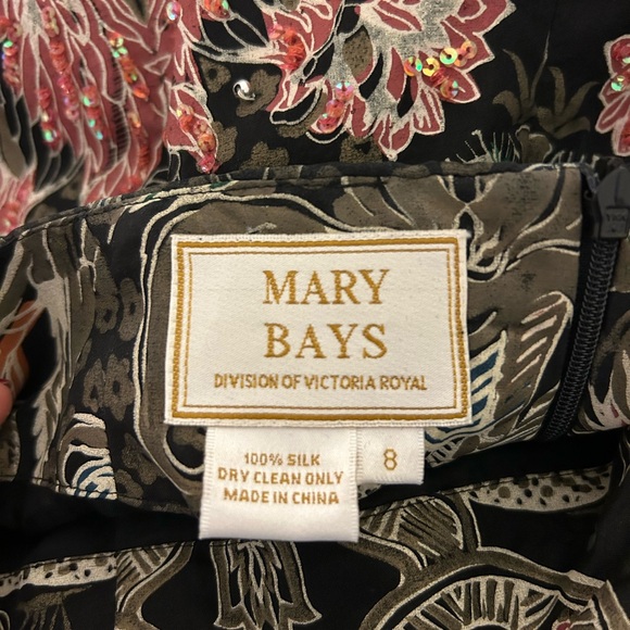 Beautiful multi color maxi skirt with beading and sequins. - Picture 9 of 9